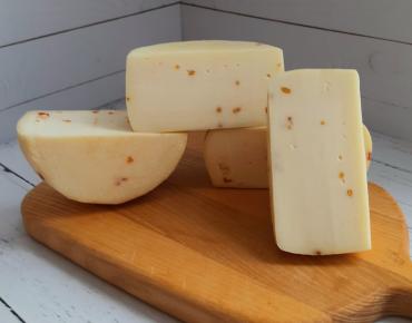 Козий сыр с пажитником